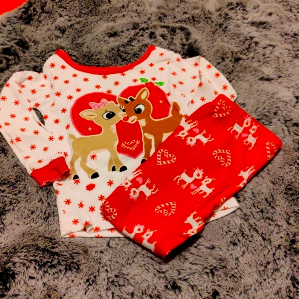 Ruda and Clarice Christmas jammies.